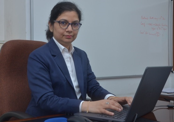 Dr. Nidhi Yadav, Associate Professor at IIHMR Delhi